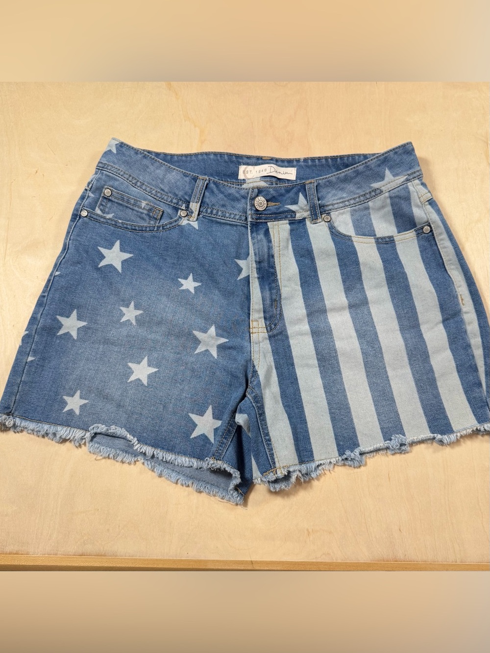 Est 1946 Denim American Flag Shorts Light Blue Denim Size 8
